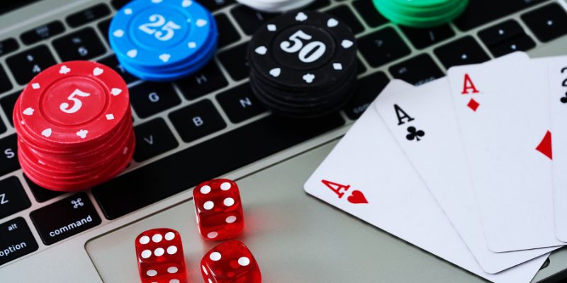 Có nên tham gia chơi tại đấu trường 52 không?
